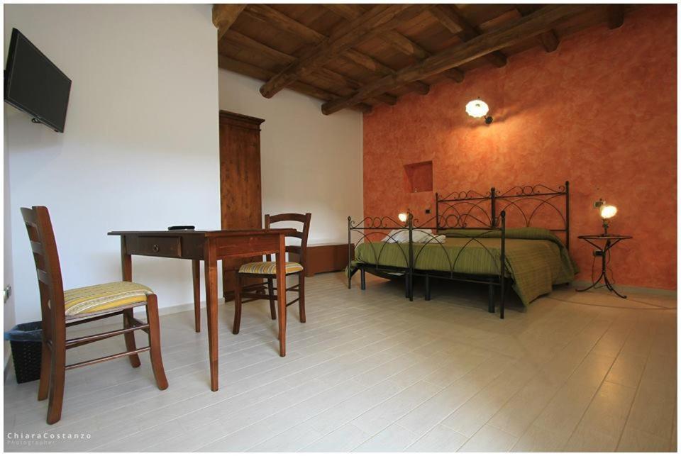 Antico Casale Bed & Breakfast Gioiosa Marea Exterior photo